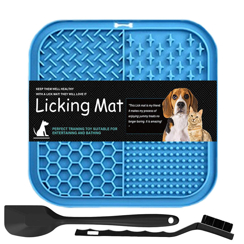 Licking Mat for Dogs & Cats with Suction Cups4